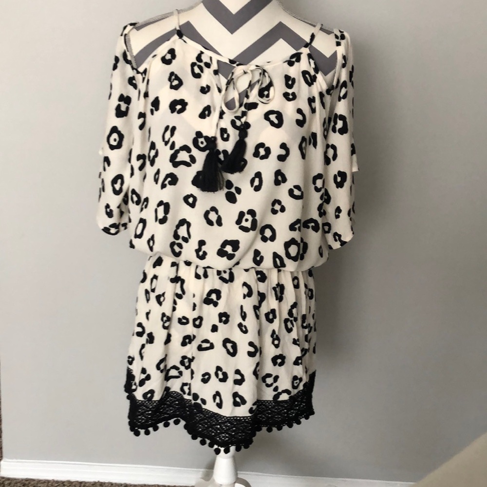 Versona Boutique Dress Animal Print One Size Black Cream New with Tag!